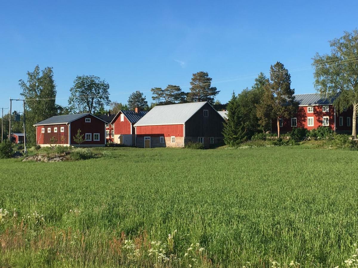 Lantgård Lillstugans Gästhem Voyri